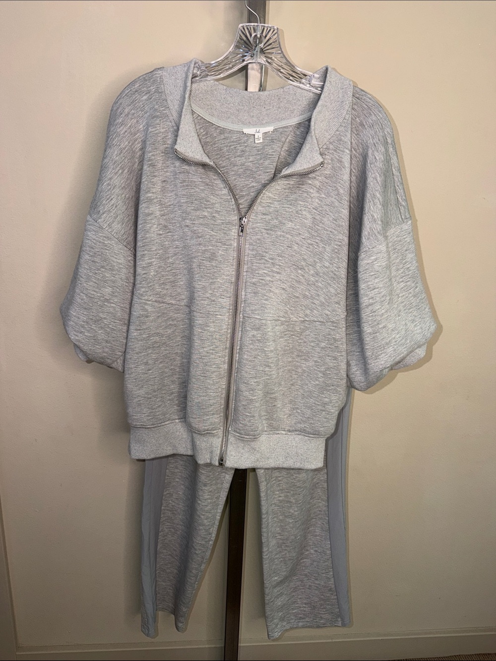 EUC Joie Gray Zip-Front Lounge Set Small